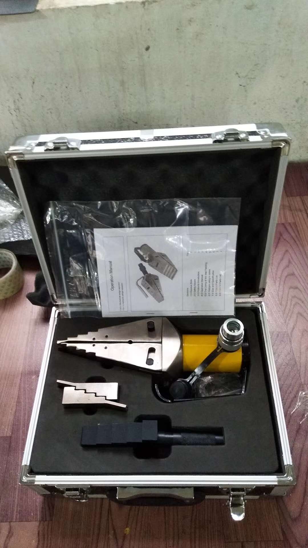 HFS-140 液壓法蘭分離器 