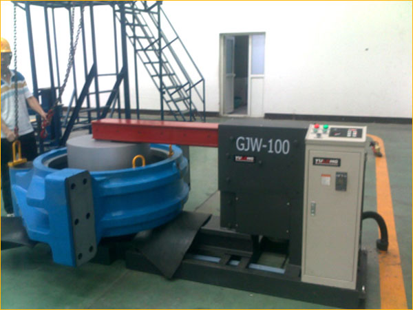 <b>GJW-100大型軸承加熱器</b>